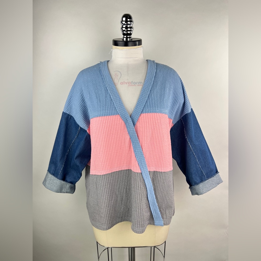 💚 3019. Color Blocked V-Neck Ribbed Denim Contrast Top